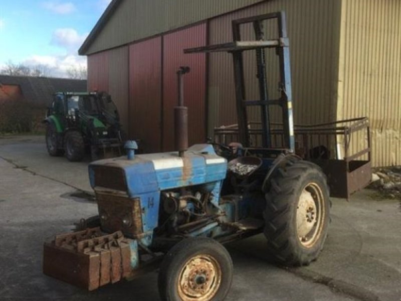 Traktor du type Ford 3000 m byggelift ca. 5 løft, Gebrauchtmaschine en Egtved (Photo 1)