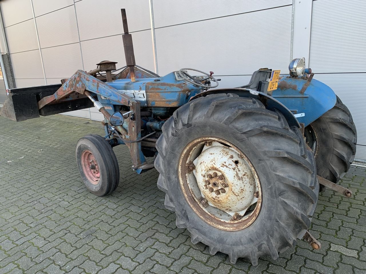 Traktor typu Ford 3000, Gebrauchtmaschine w Vriezenveen (Zdjęcie 4)