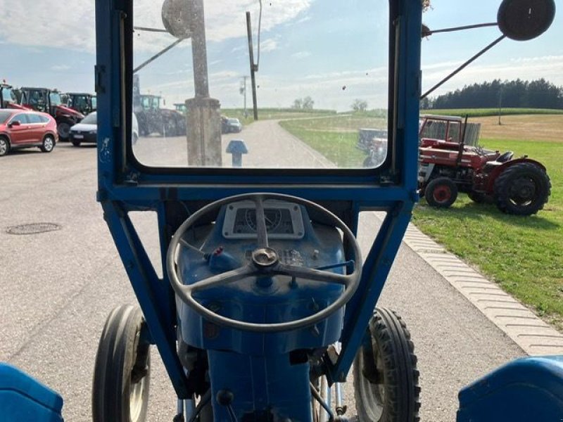 Traktor of the type Ford 3000, Gebrauchtmaschine in NATTERNBACH (Picture 4)