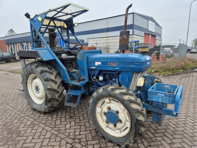 Traktor za tip Ford 3910, Gebrauchtmaschine u Weiteveen (Slika 1)