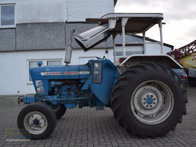 Traktor des Typs Ford 4000, Gebrauchtmaschine in Oyten