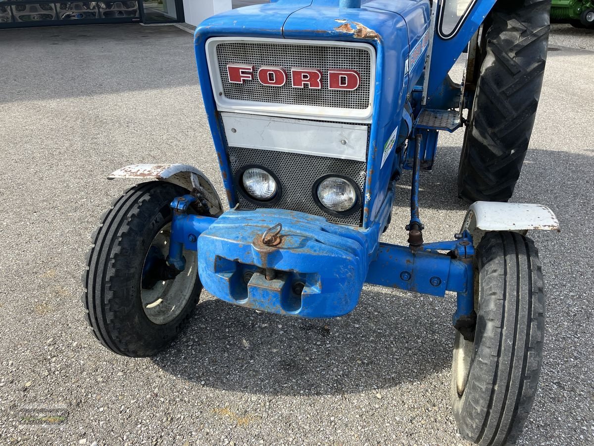 Traktor des Typs Ford 4000, Gebrauchtmaschine in Gampern (Bild 3)