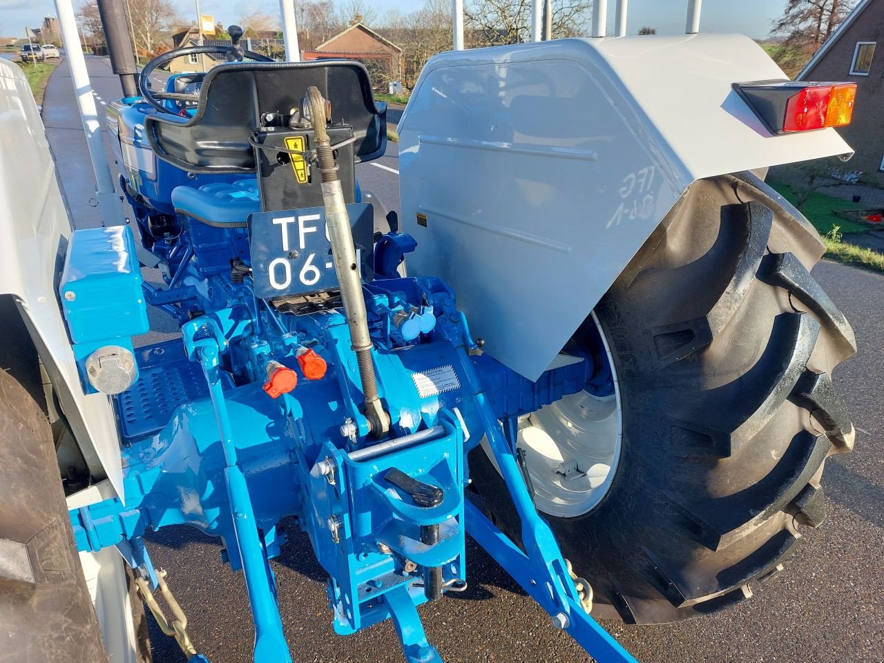 Traktor des Typs Ford 4100, Gebrauchtmaschine in Ouderkerk aan den IJssel (Bild 4)