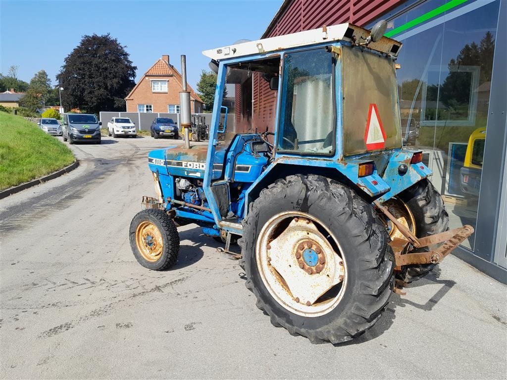 Traktor del tipo Ford 4110 Narrov smalspors traktor, Gebrauchtmaschine en Rødekro (Imagen 2)