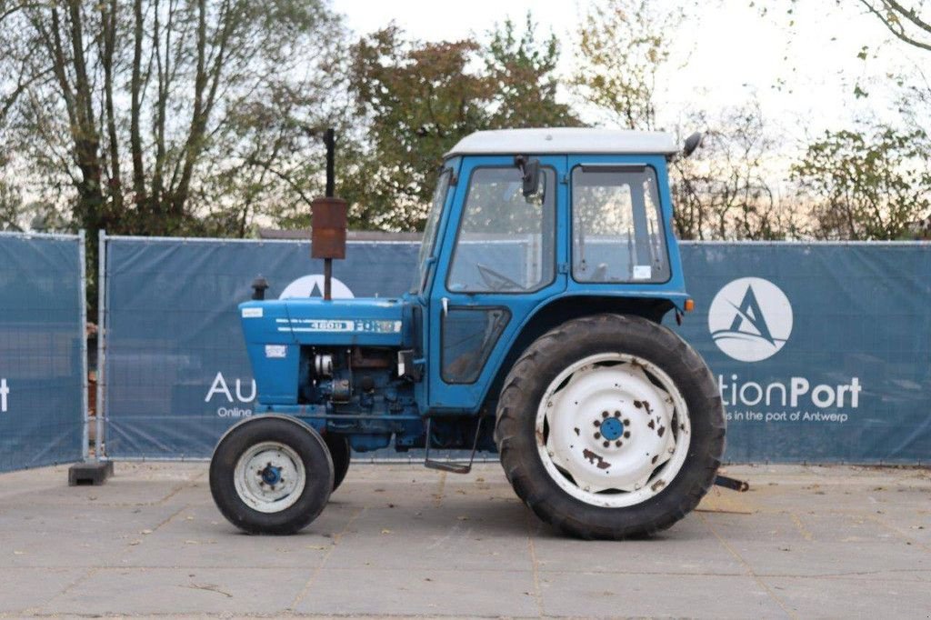 Traktor van het type Ford 4600, Gebrauchtmaschine in Antwerpen (Foto 2)