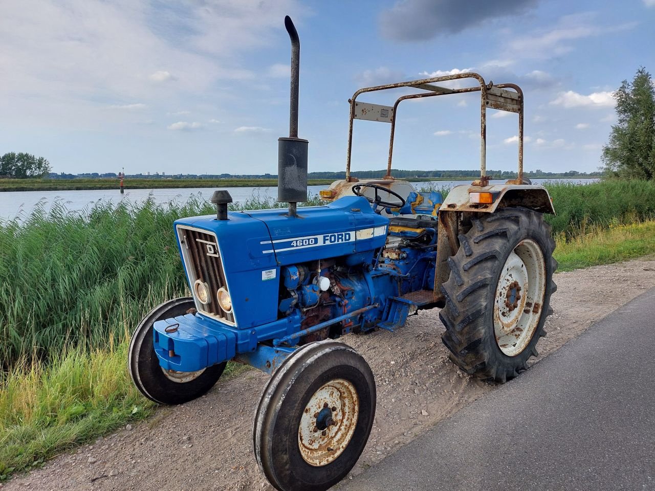 Traktor Türe ait Ford 4600, Gebrauchtmaschine içinde Ouderkerk aan den IJssel (resim 1)