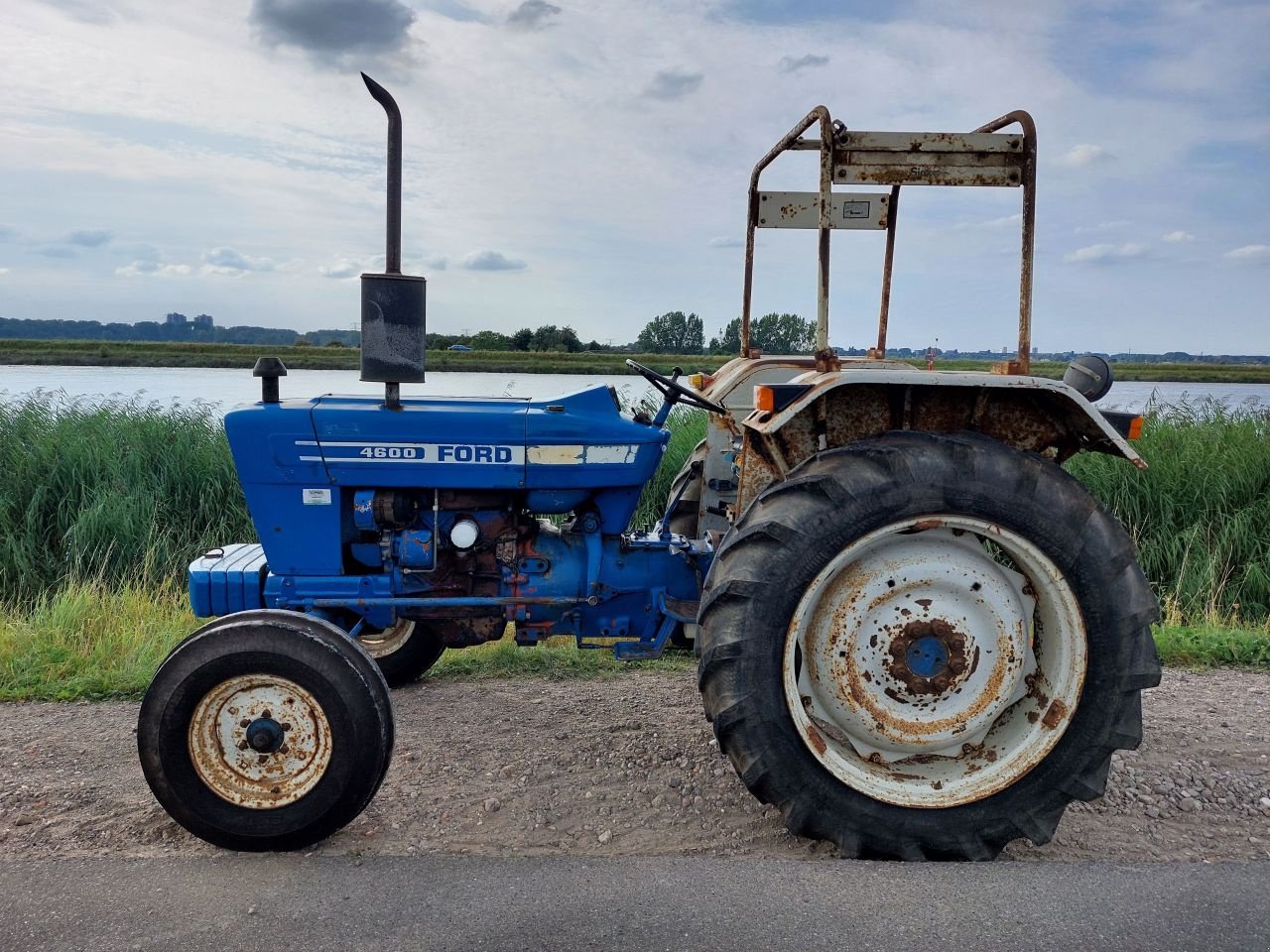 Traktor typu Ford 4600, Gebrauchtmaschine w Ouderkerk aan den IJssel (Zdjęcie 9)