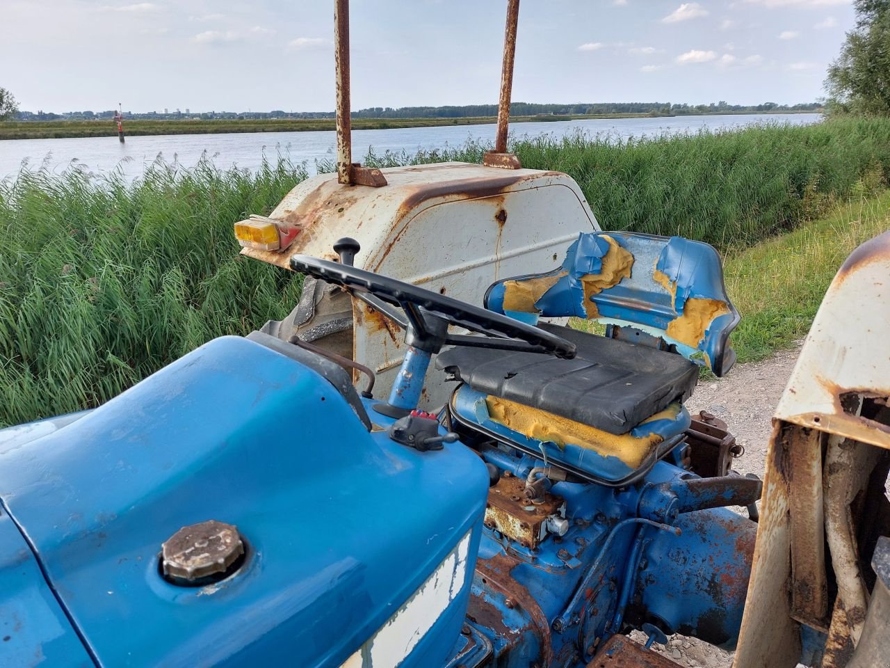 Traktor of the type Ford 4600, Gebrauchtmaschine in Ouderkerk aan den IJssel (Picture 8)