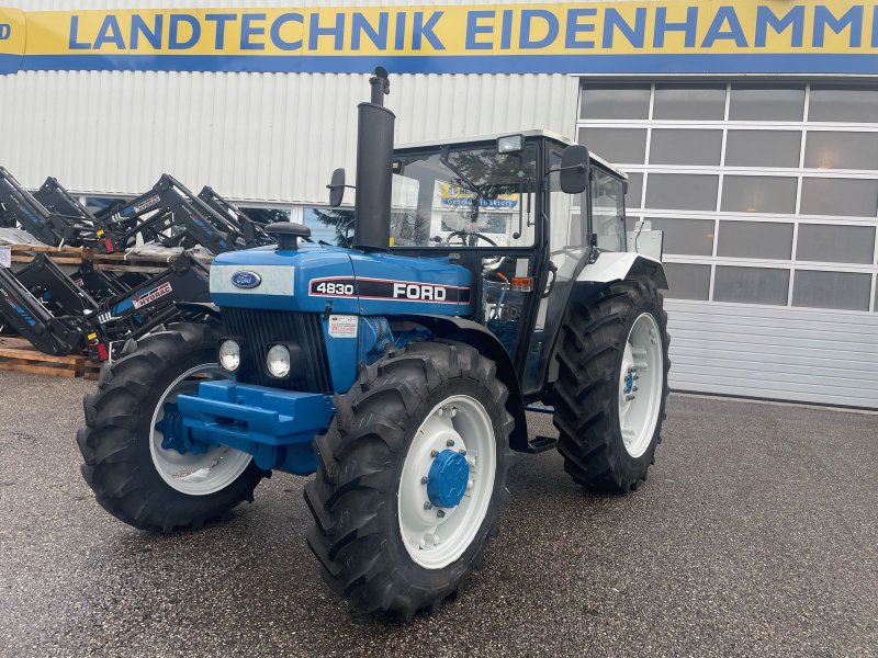 Traktor tipa Ford 4830 A, Gebrauchtmaschine u Burgkirchen