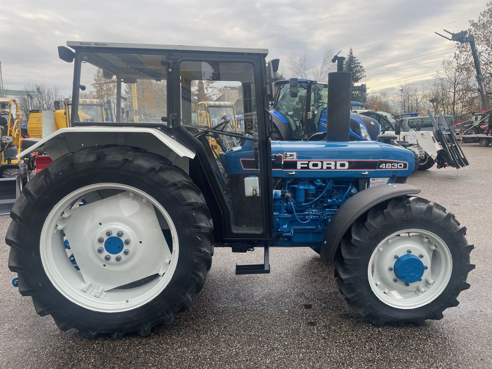 Traktor van het type Ford 4830 A, Gebrauchtmaschine in Burgkirchen (Foto 7)