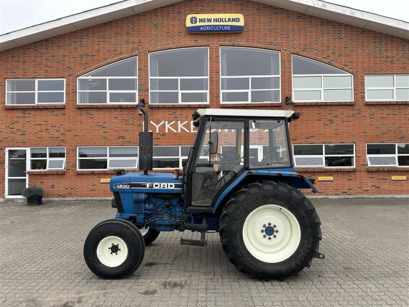 Traktor des Typs Ford 4830, Gebrauchtmaschine in Gjerlev J.