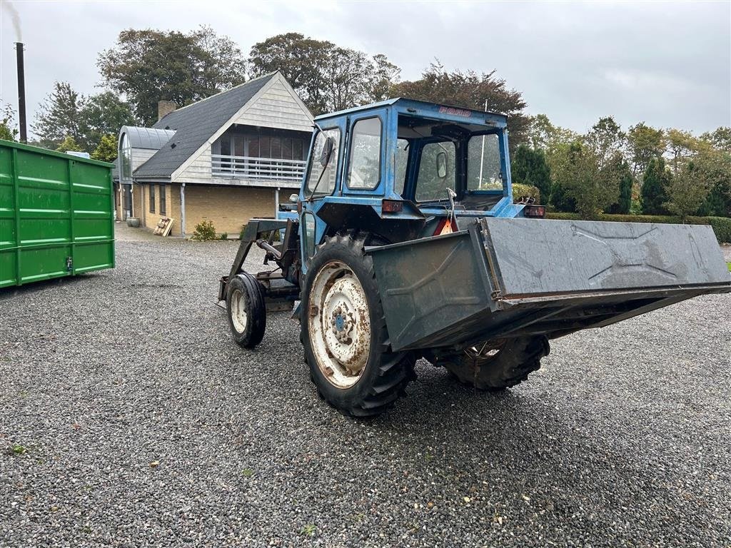 Traktor Türe ait Ford 5000 Servostyring og frontlæsser, Gebrauchtmaschine içinde Rødding (resim 4)