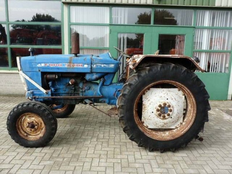 Traktor of the type Ford 5000, Gebrauchtmaschine in Roosendaal (Picture 1)