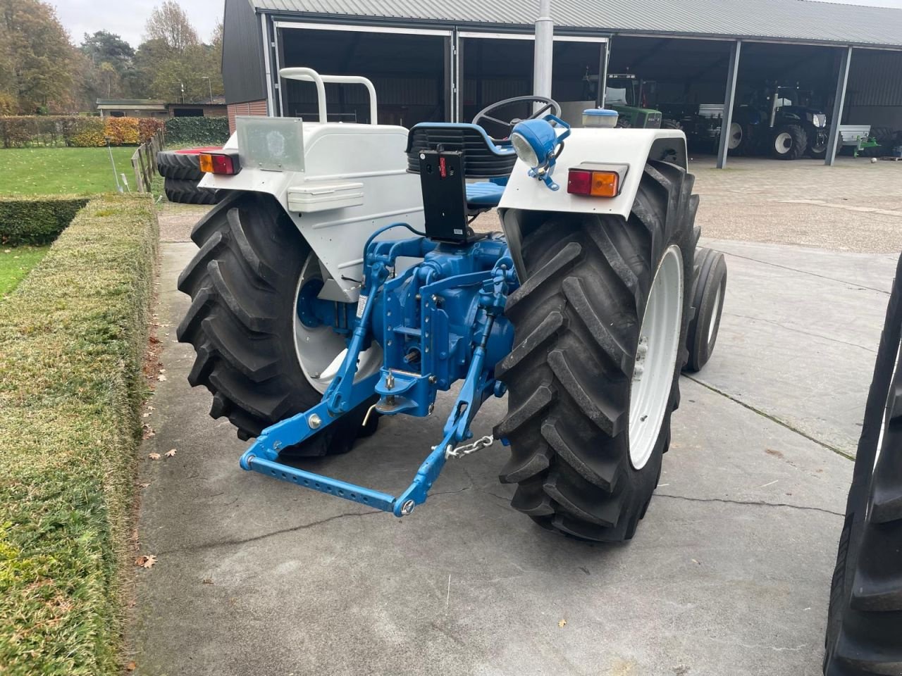 Traktor des Typs Ford 5000, Gebrauchtmaschine in De Mortel (Bild 4)