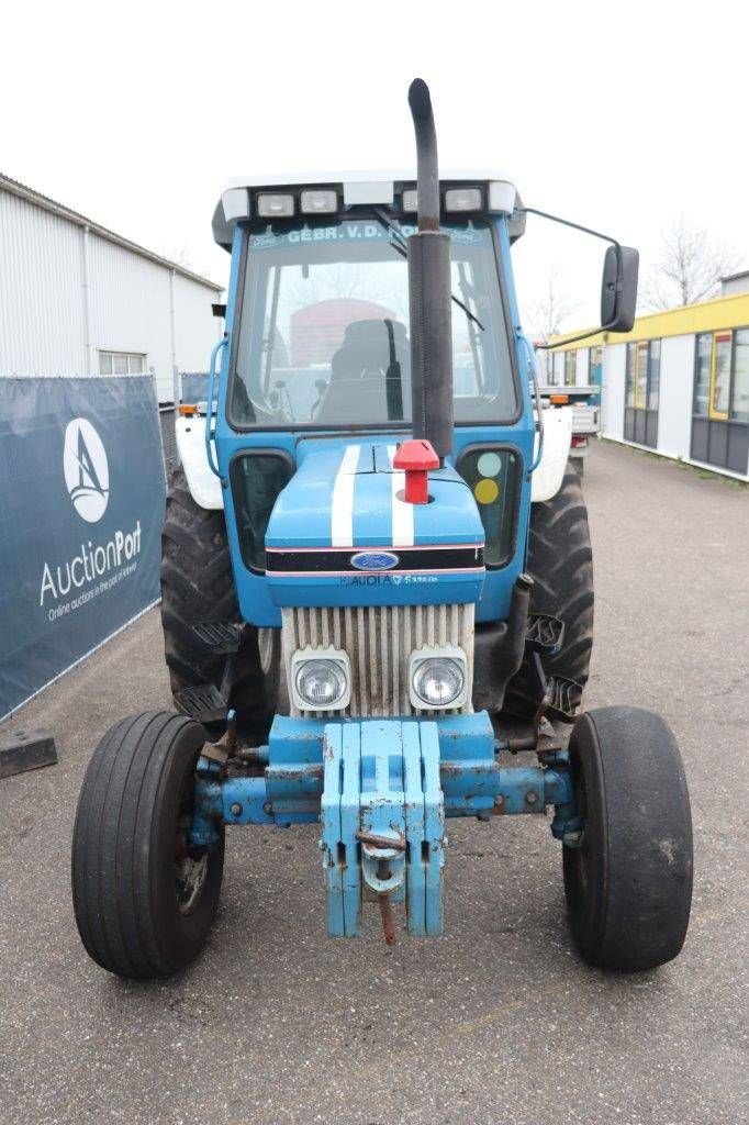 Traktor of the type Ford 5110, Gebrauchtmaschine in Antwerpen (Picture 8)