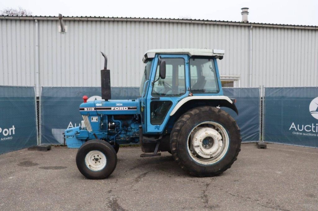 Traktor of the type Ford 5110, Gebrauchtmaschine in Antwerpen (Picture 1)