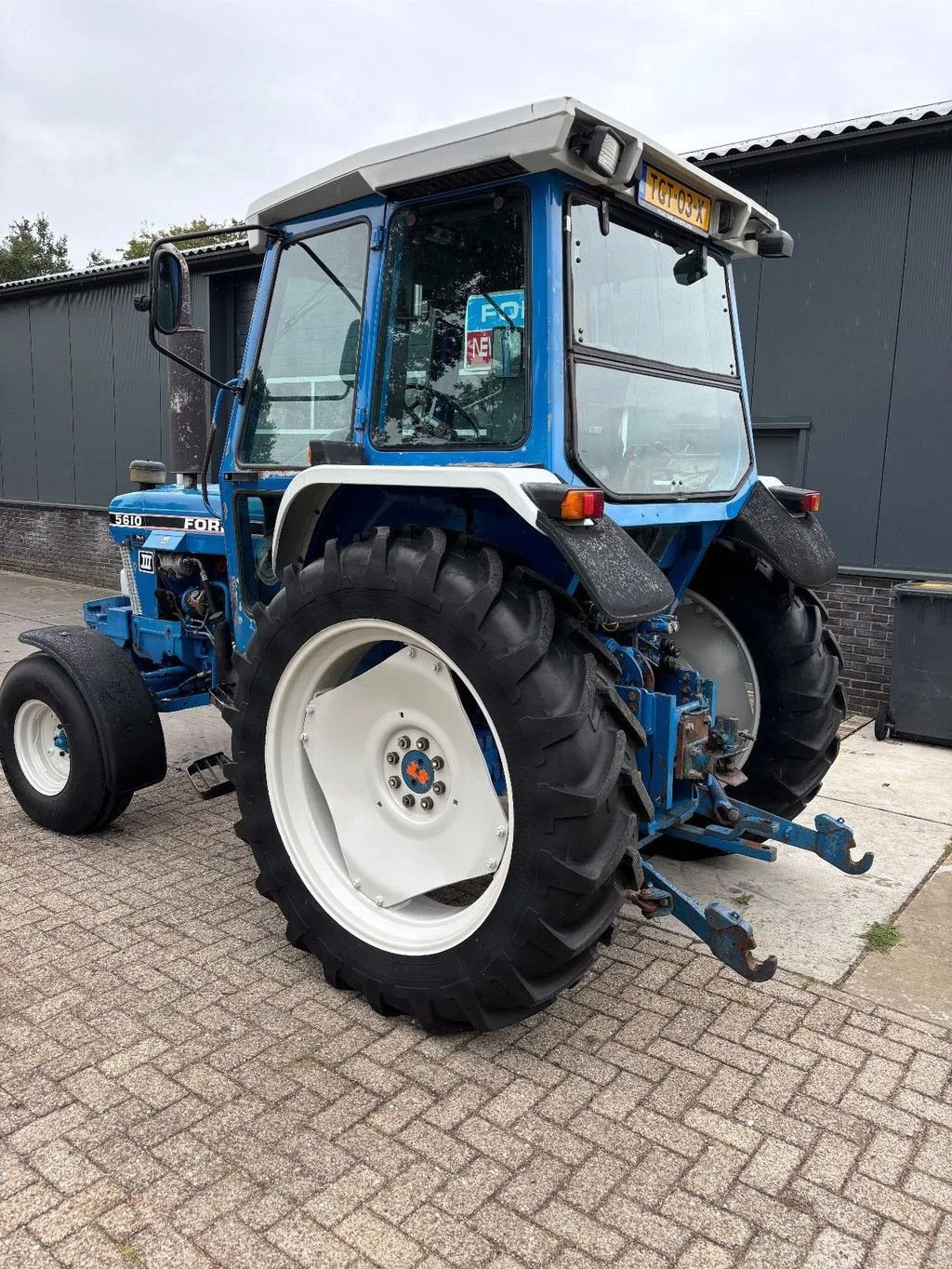 Traktor des Typs Ford 5610 5610, Gebrauchtmaschine in Willemsoord (Bild 5)