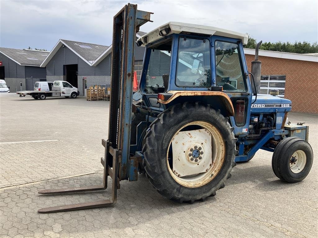 Traktor del tipo Ford 5610 Fll Med 4m, Steen’s byggelift., Gebrauchtmaschine en Spøttrup (Imagen 4)