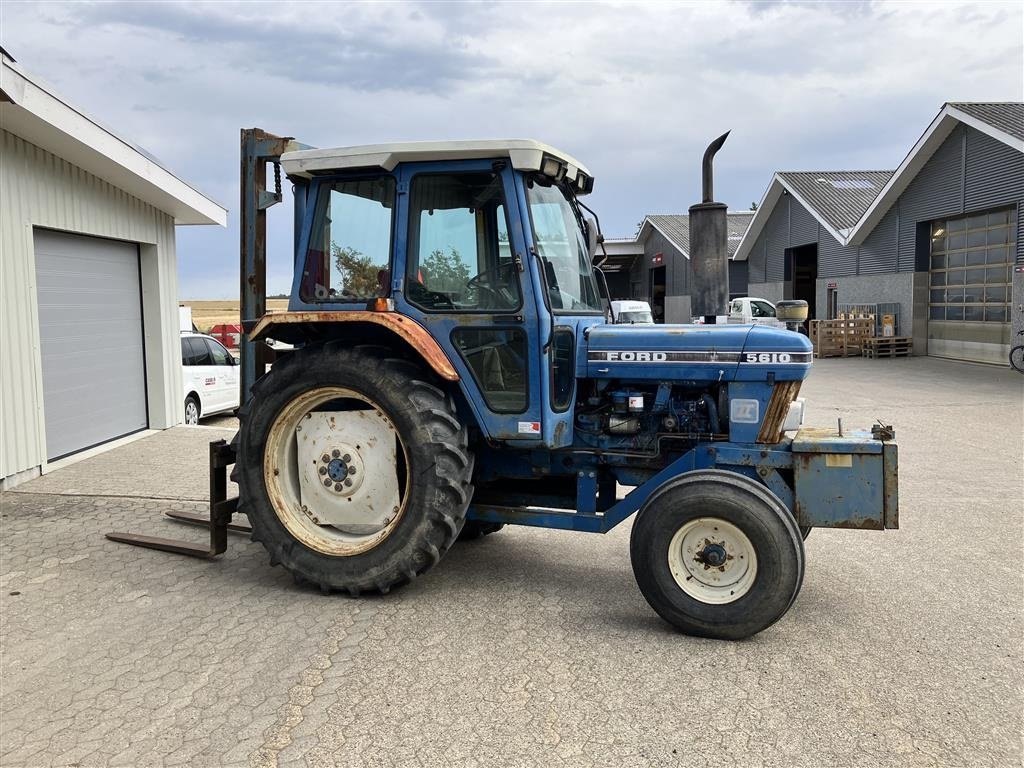 Traktor van het type Ford 5610 Fll Med 4m, Steen’s byggelift., Gebrauchtmaschine in Spøttrup (Foto 5)