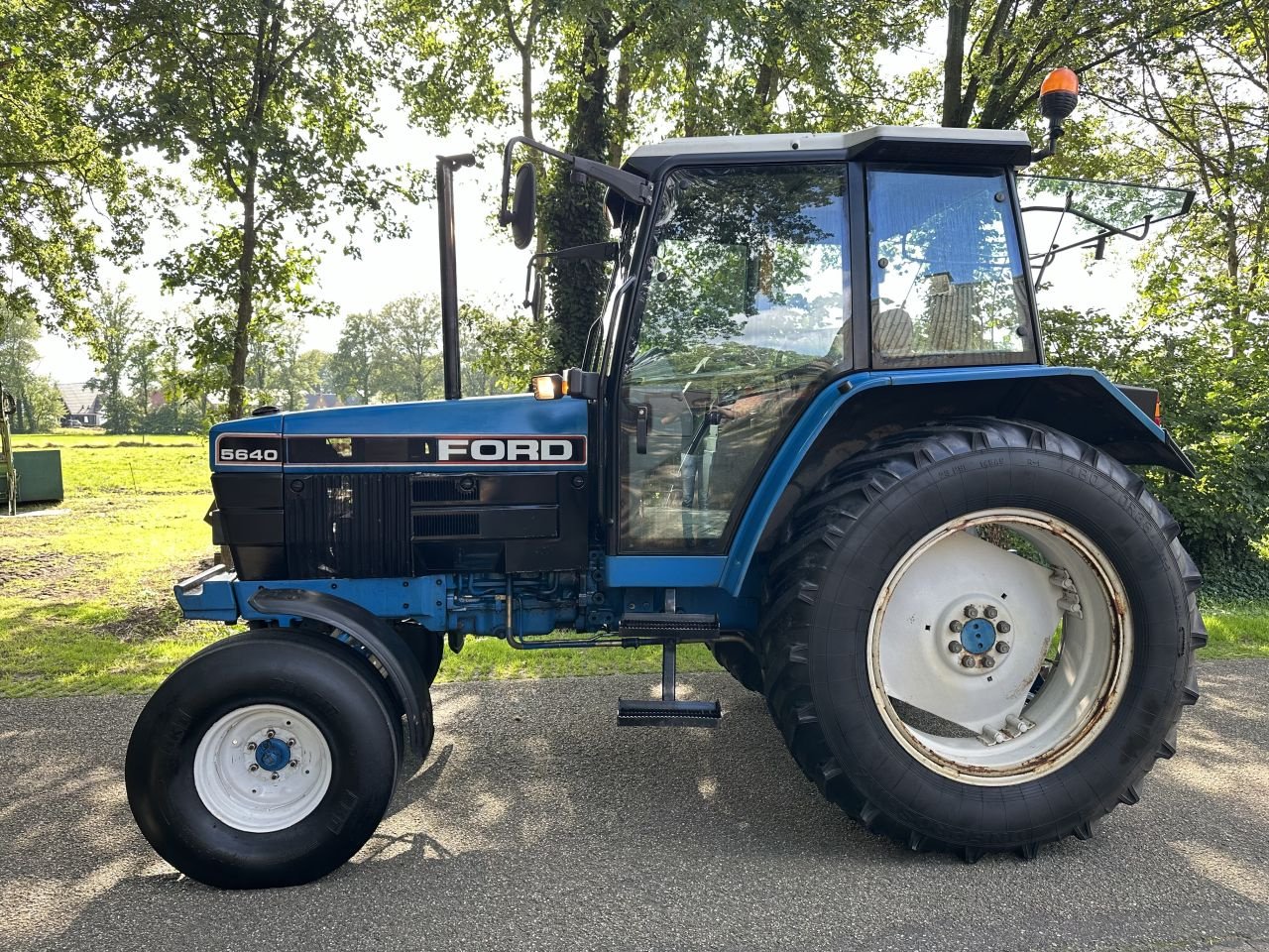 Traktor van het type Ford 5640 SL, Gebrauchtmaschine in Rossum (Foto 3)