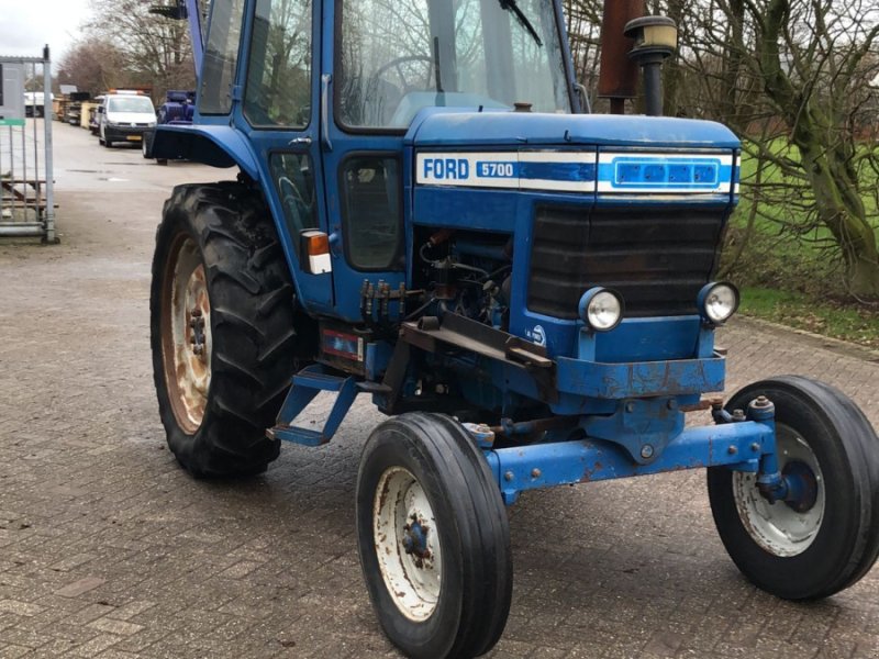 Traktor Türe ait Ford 5700, Gebrauchtmaschine içinde Ederveen (resim 1)