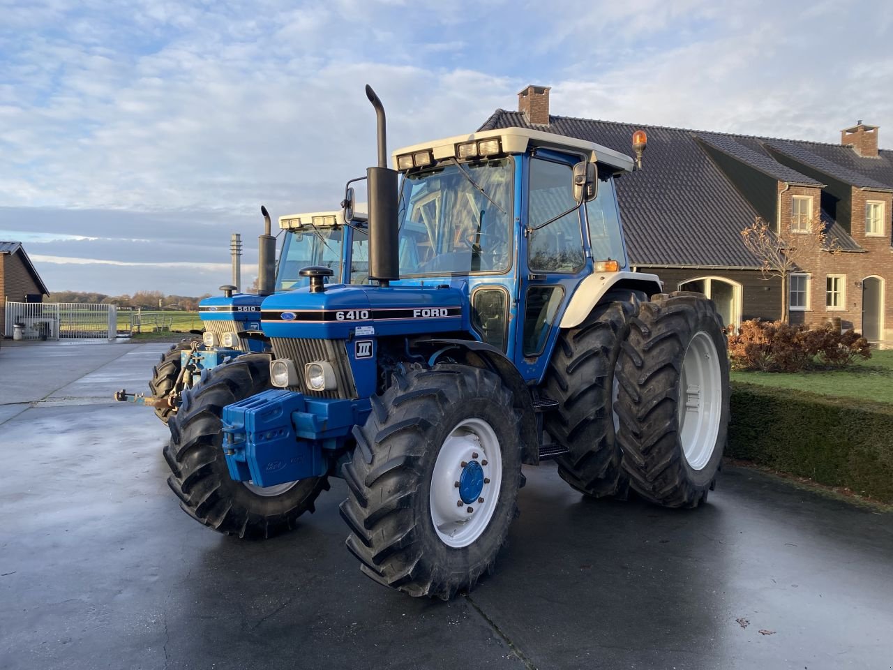 Traktor of the type Ford 6410, Gebrauchtmaschine in De Mortel (Picture 2)