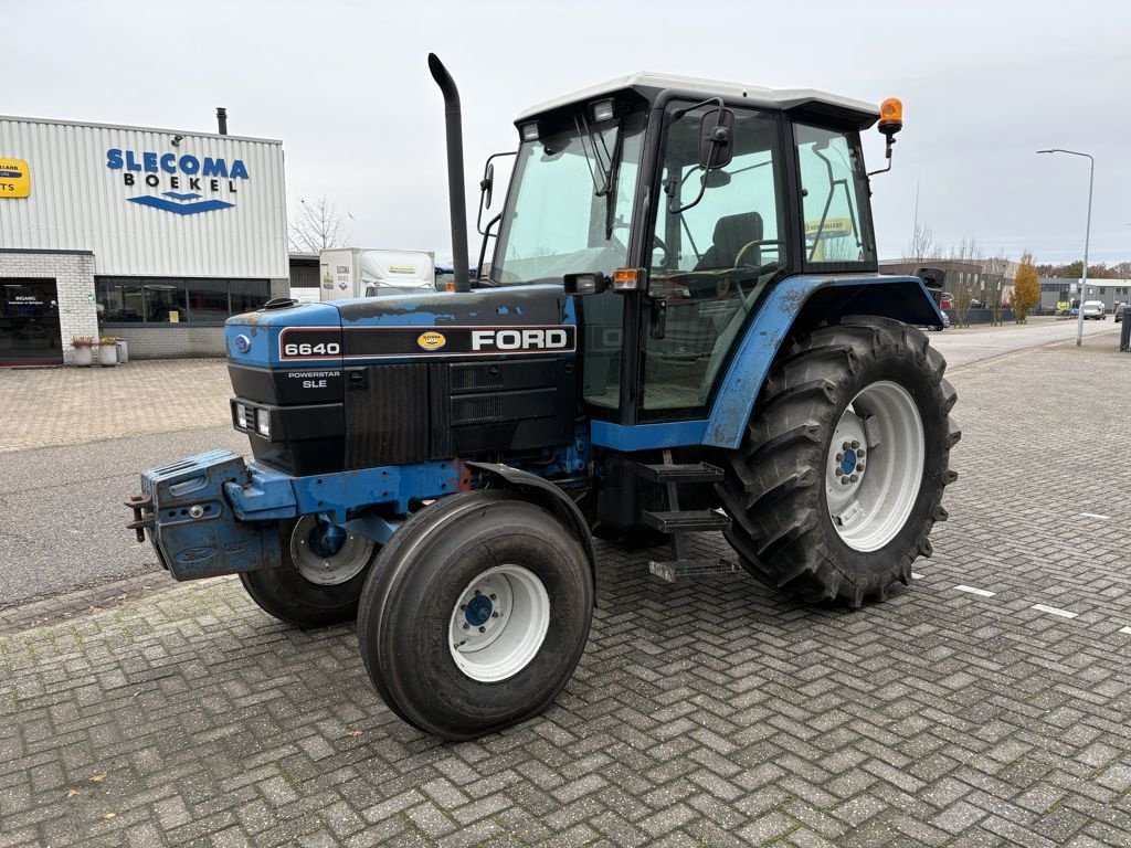 Traktor des Typs Ford 6640 SLE 2WD, Gebrauchtmaschine in BOEKEL (Bild 1)