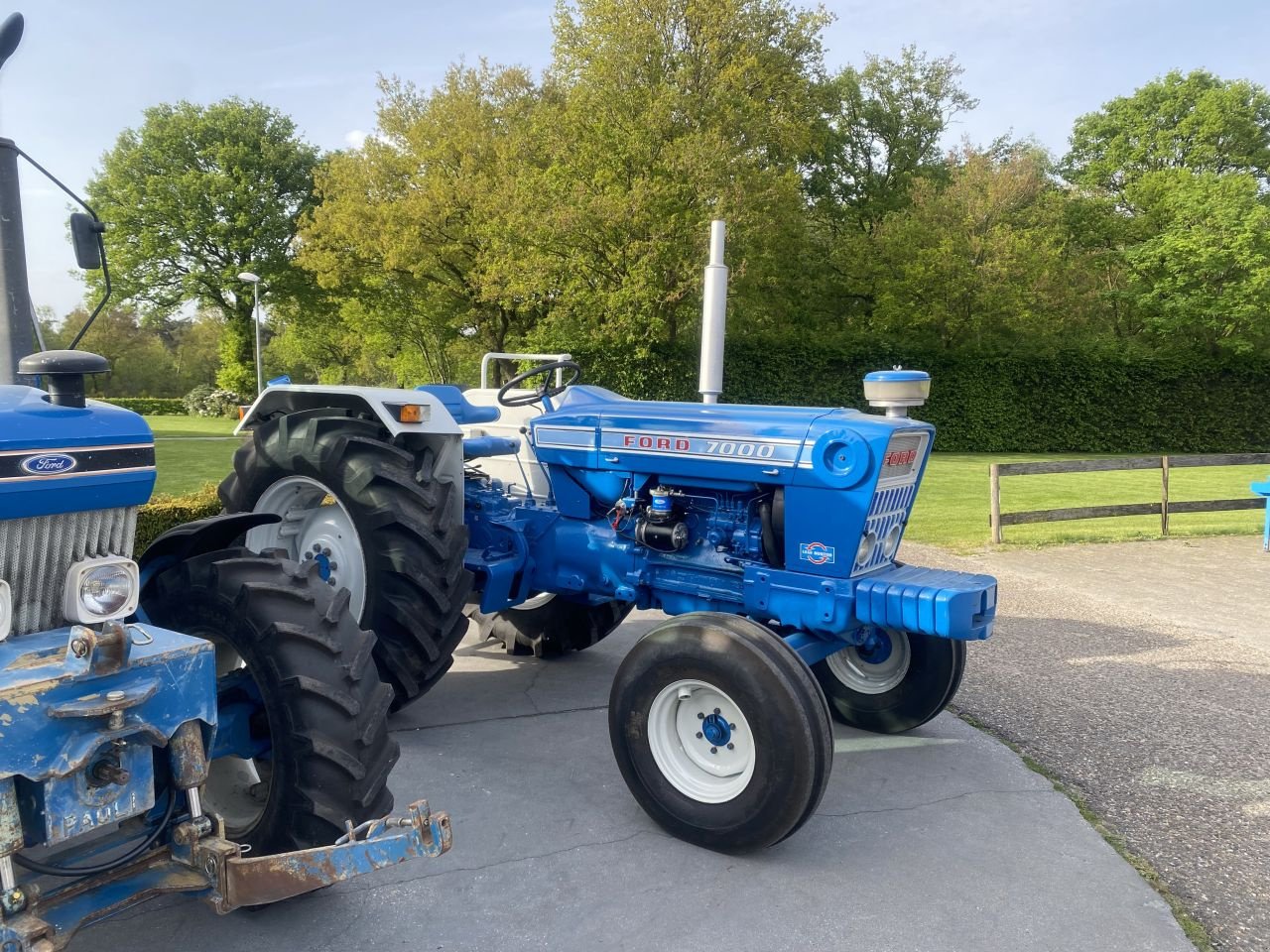 Traktor des Typs Ford 7000, Gebrauchtmaschine in De Mortel (Bild 7)