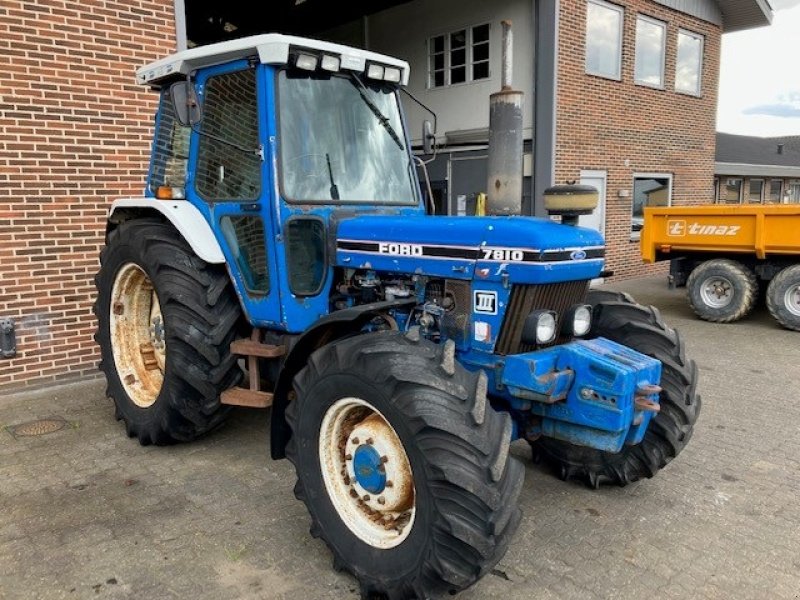 Traktor of the type Ford 7810 Silver Jubilerums model, Gebrauchtmaschine in Børkop (Picture 1)