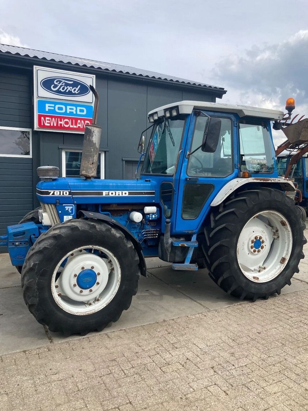 Traktor del tipo Ford 7810, Gebrauchtmaschine en Willemsoord (Imagen 1)