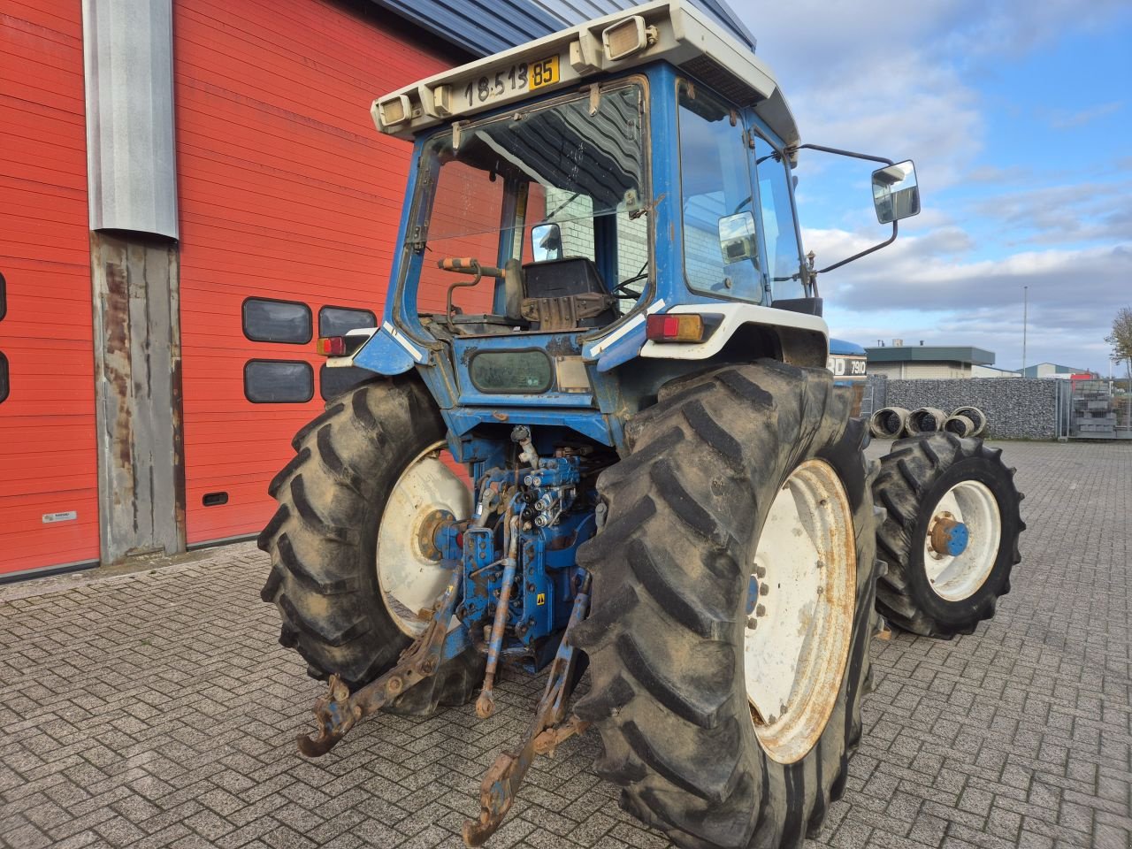 Traktor Türe ait Ford 7910 (8210), Gebrauchtmaschine içinde Weiteveen (resim 7)