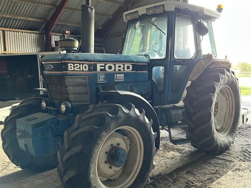 Traktor типа Ford 8210 Force II, Gebrauchtmaschine в Haderslev (Фотография 1)