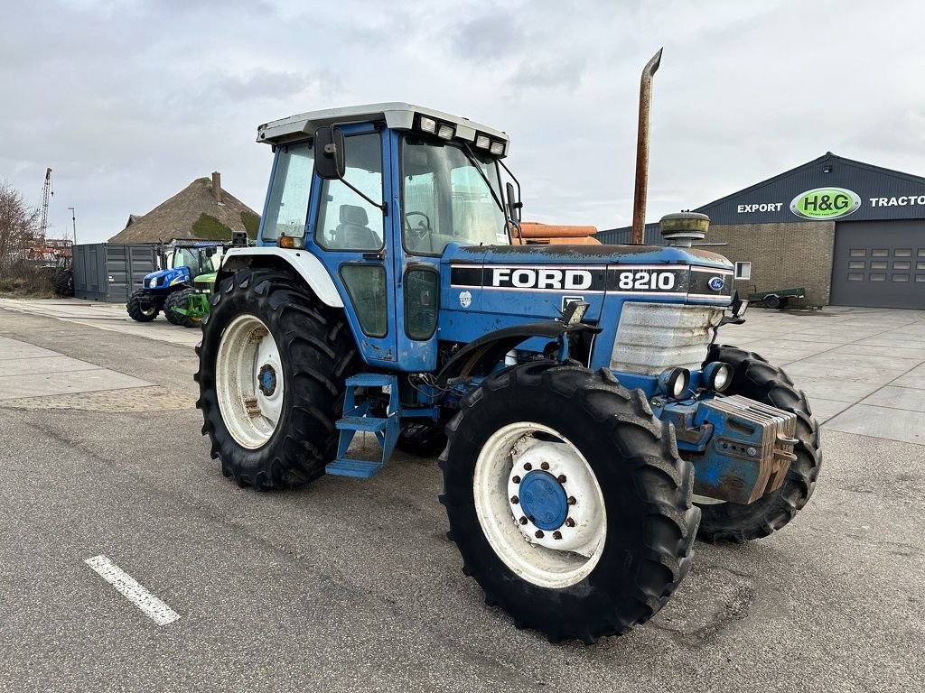 Traktor del tipo Ford 8210, Gebrauchtmaschine en Callantsoog (Imagen 3)