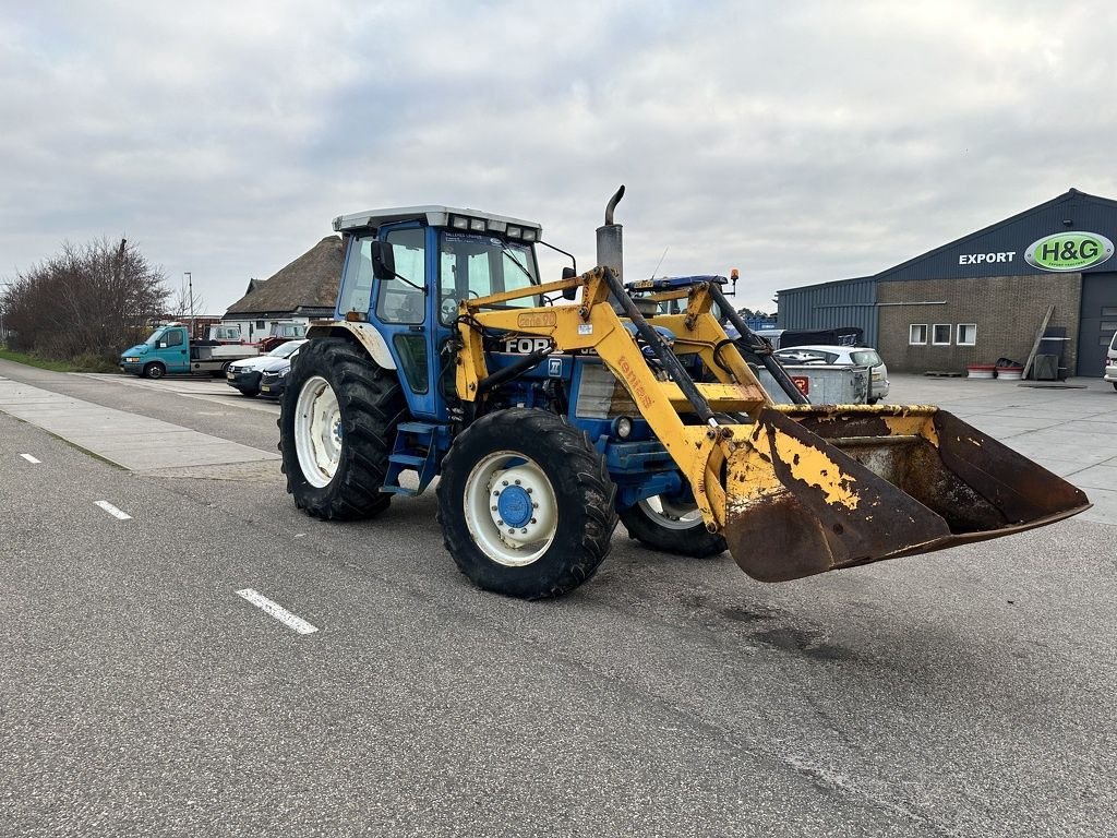 Traktor del tipo Ford 8210, Gebrauchtmaschine In Callantsoog (Immagine 3)