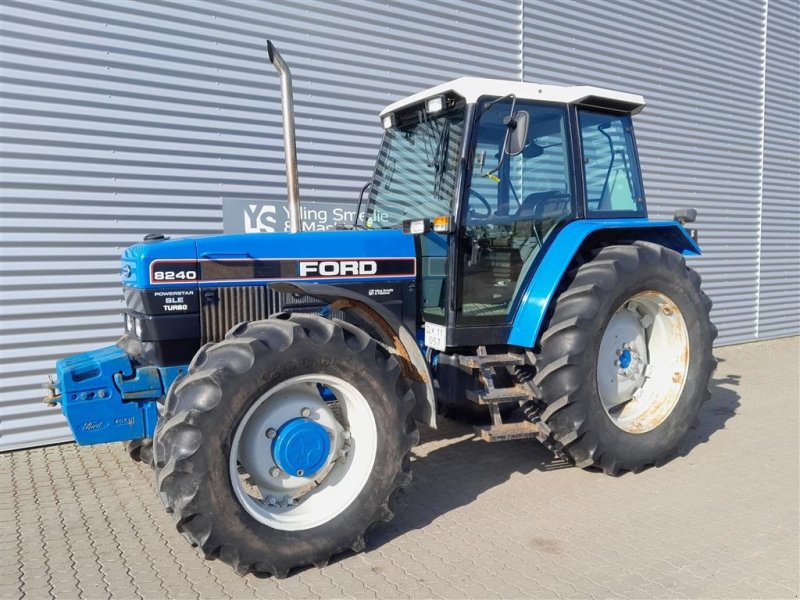 Traktor от тип Ford 8240 Powerstar SLE Turbo, Gebrauchtmaschine в Horsens (Снимка 1)