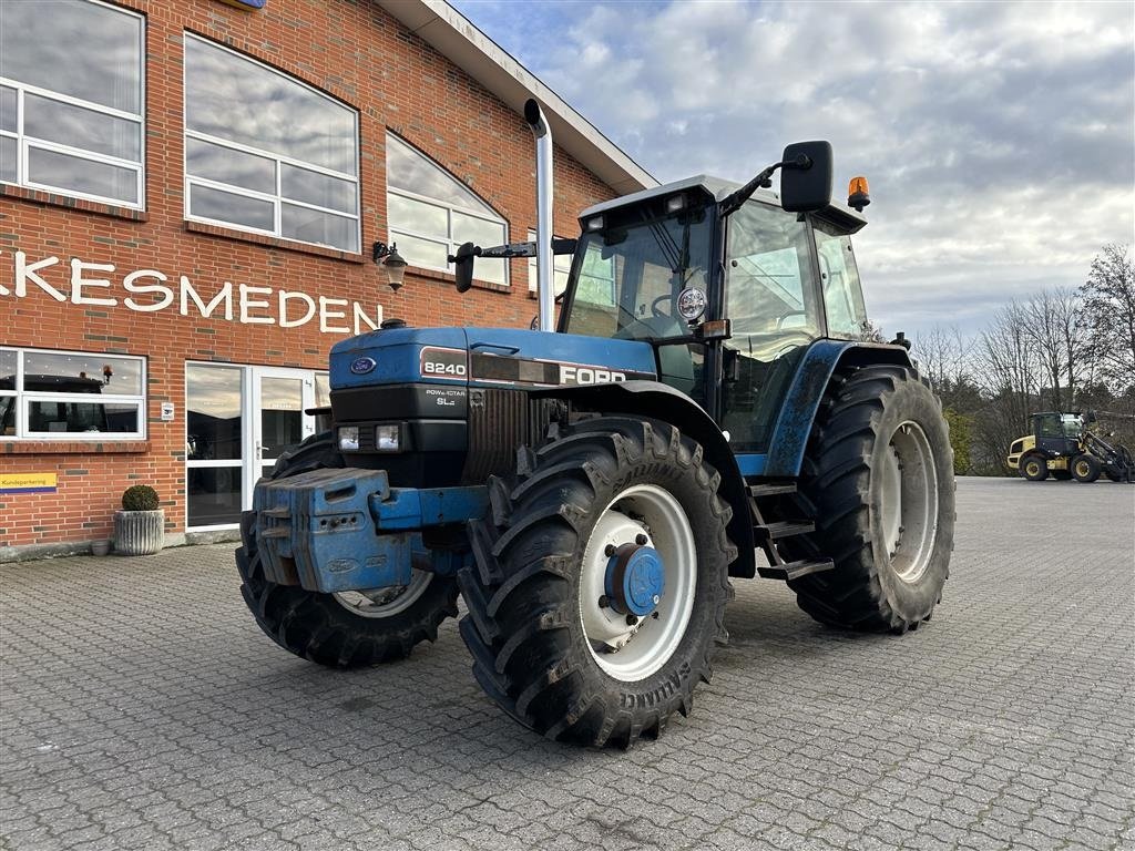 Traktor del tipo Ford 8240 SLE, Gebrauchtmaschine en Gjerlev J. (Imagen 2)