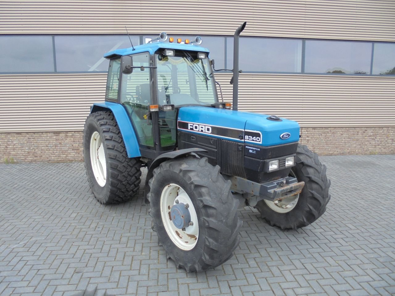 Traktor типа Ford 8340 SLE, Gebrauchtmaschine в Houten (Фотография 6)