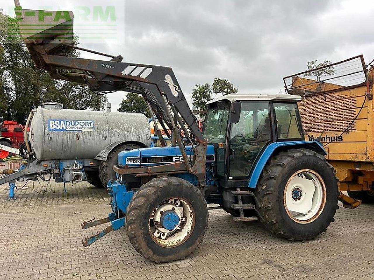 Traktor tipa Ford 8340, Gebrauchtmaschine u ag BROEKLAND (Slika 1)