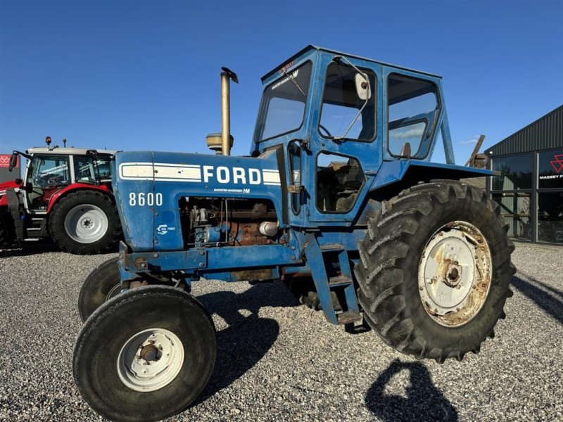 Traktor del tipo Ford 8600, Gebrauchtmaschine In Hadsten