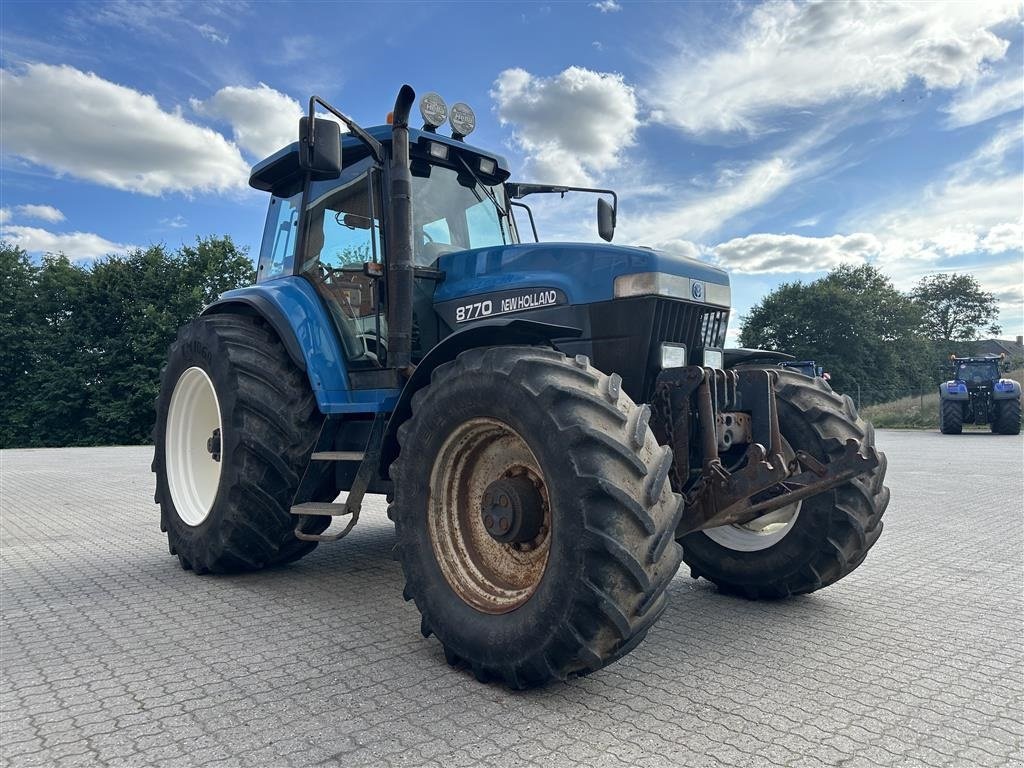 Traktor des Typs Ford 8770, Gebrauchtmaschine in Gjerlev J. (Bild 4)