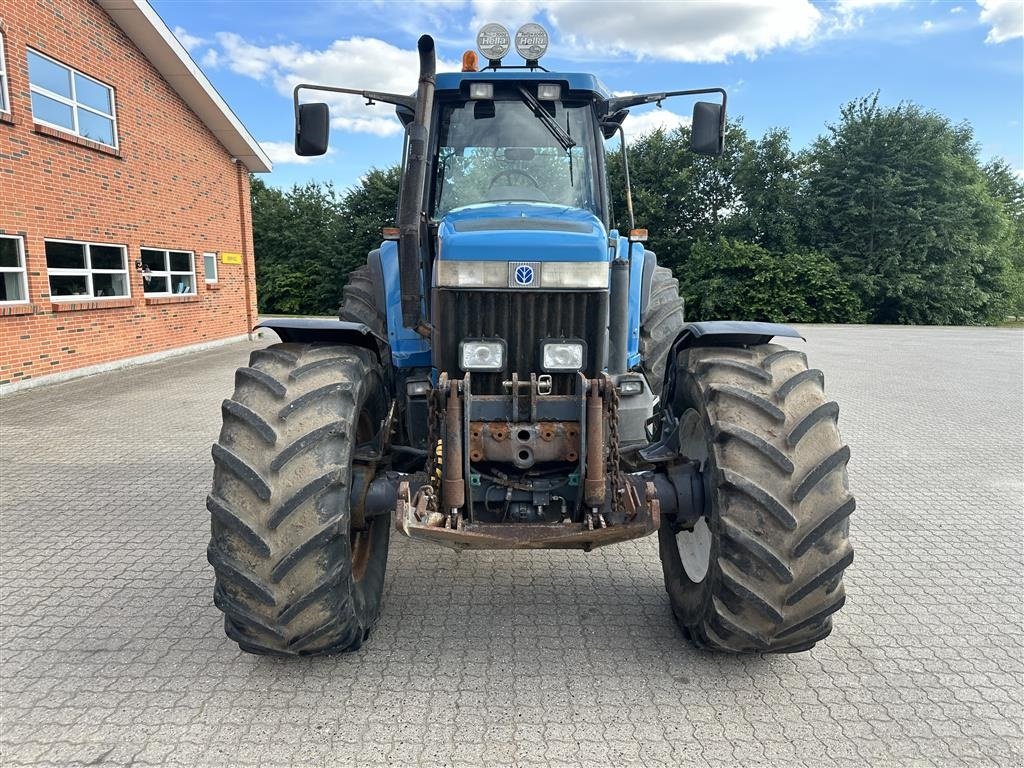 Traktor du type Ford 8770, Gebrauchtmaschine en Gjerlev J. (Photo 3)