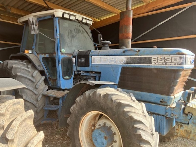 Traktor des Typs Ford 8830, Gebrauchtmaschine in Odense SV (Bild 5)