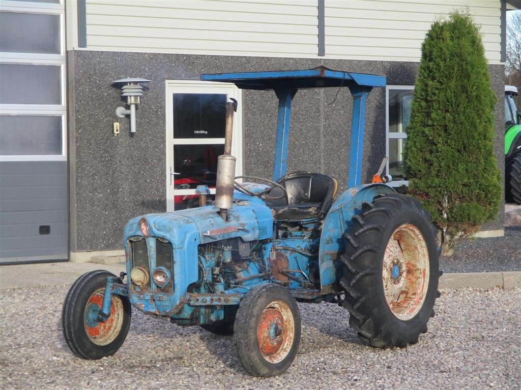 Traktor van het type Ford Dexta 3cyl diesel, Gebrauchtmaschine in Lintrup (Foto 2)