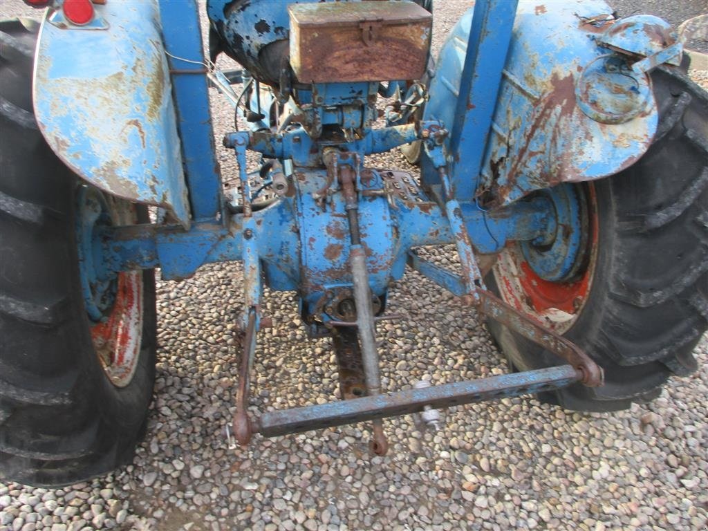 Traktor of the type Ford Dexta 3cyl diesel, Gebrauchtmaschine in Lintrup (Picture 4)