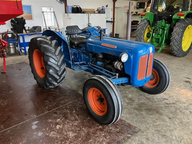 Traktor of the type Ford Dexta, Gebrauchtmaschine in Thorsø