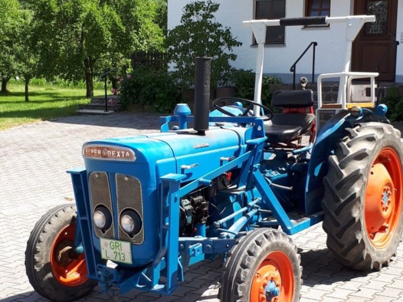 Traktor van het type Ford Dexta, Gebrauchtmaschine in Ruhstorf (Foto 1)