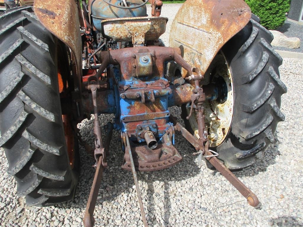 Traktor tip Ford Major Billig diesel Traktor med frontlæsser, Gebrauchtmaschine in Lintrup (Poză 6)