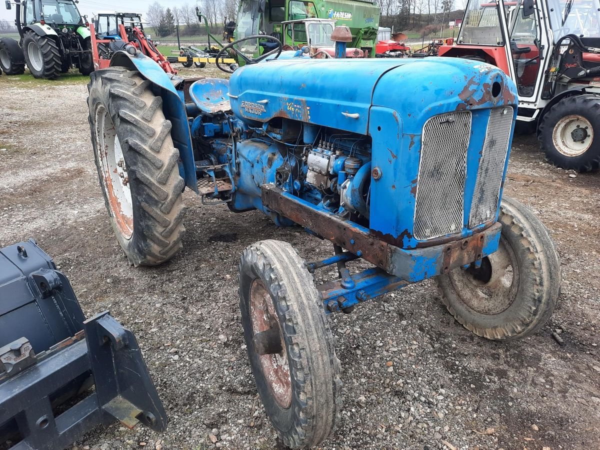 Traktor of the type Ford Major, Gebrauchtmaschine in Burgkirchen (Picture 1)