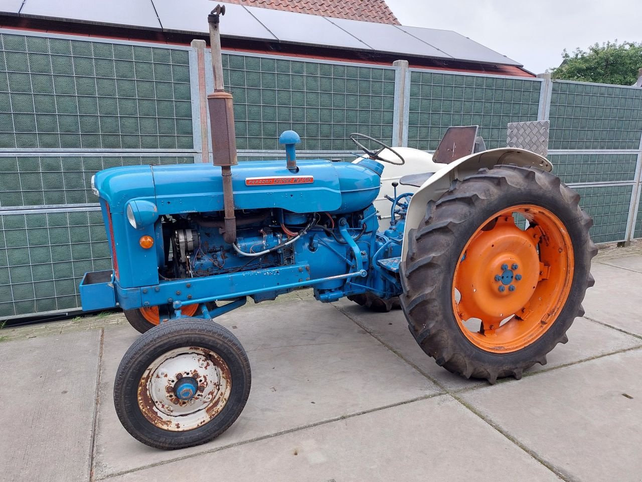 Traktor du type Ford Super Major, Gebrauchtmaschine en Ouderkerk aan den IJssel (Photo 9)