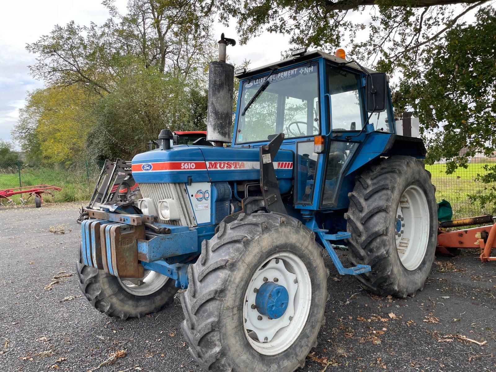 Traktor van het type Ford Tracteur agricole 5610 Ford, Gebrauchtmaschine in LA SOUTERRAINE (Foto 2)